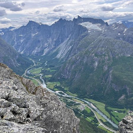 I hjerte av Åndalsnes sentrum Eksteriør bilde