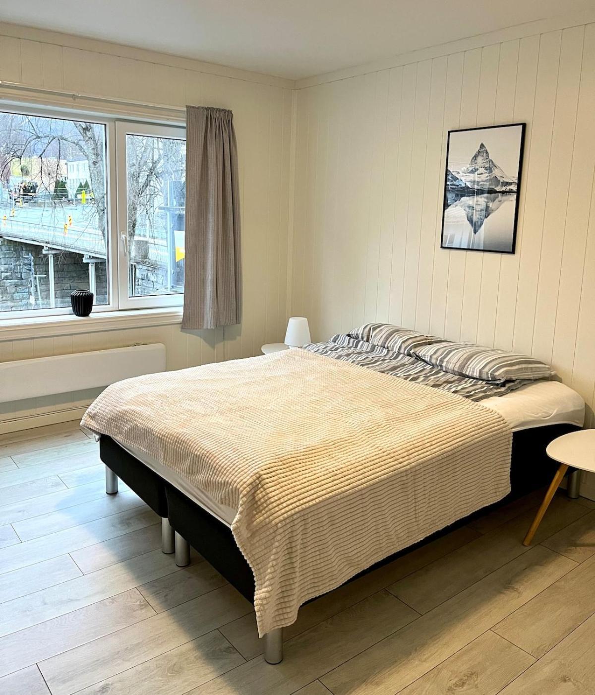 I hjerte av Åndalsnes sentrum Eksteriør bilde