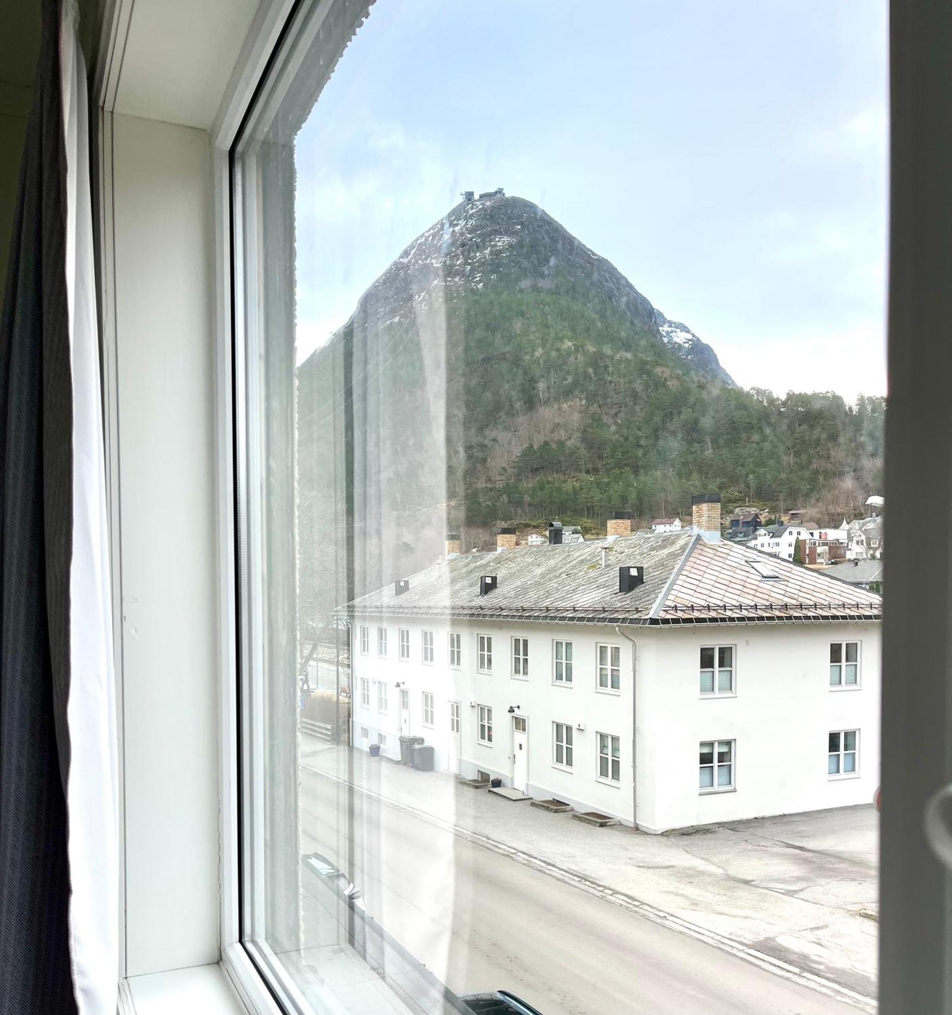 I hjerte av Åndalsnes sentrum Eksteriør bilde