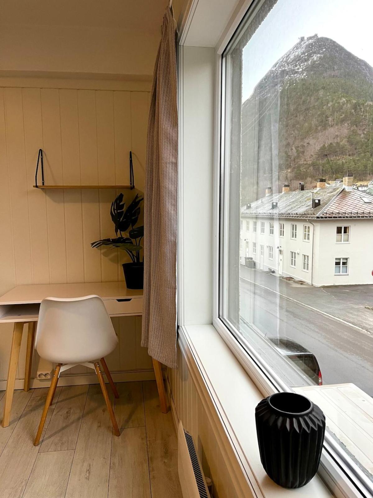 I hjerte av Åndalsnes sentrum Eksteriør bilde